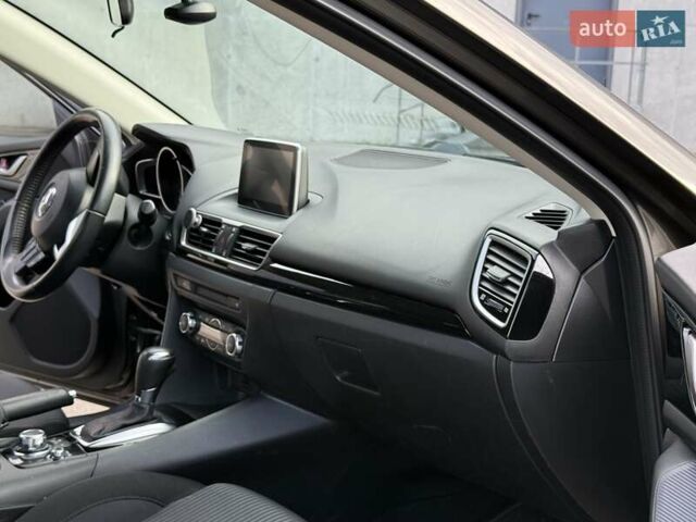 Серый Мазда 3, объемом двигателя 1.5 л и пробегом 134 тыс. км за 11600 $, фото 17 на Automoto.ua