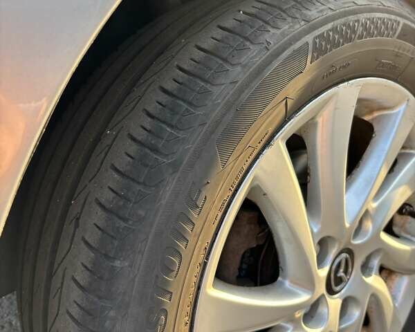 Серый Мазда 3, объемом двигателя 2 л и пробегом 106 тыс. км за 10500 $, фото 23 на Automoto.ua