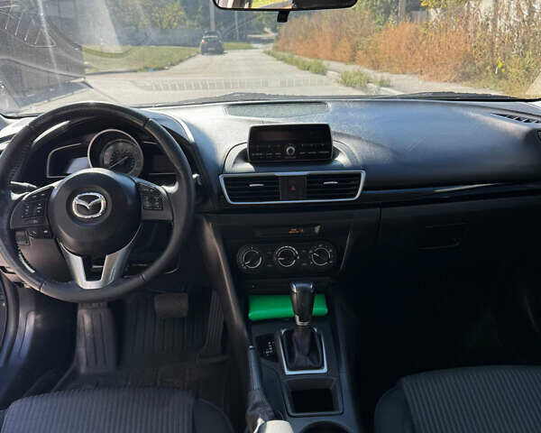Серый Мазда 3, объемом двигателя 2 л и пробегом 170 тыс. км за 8999 $, фото 8 на Automoto.ua