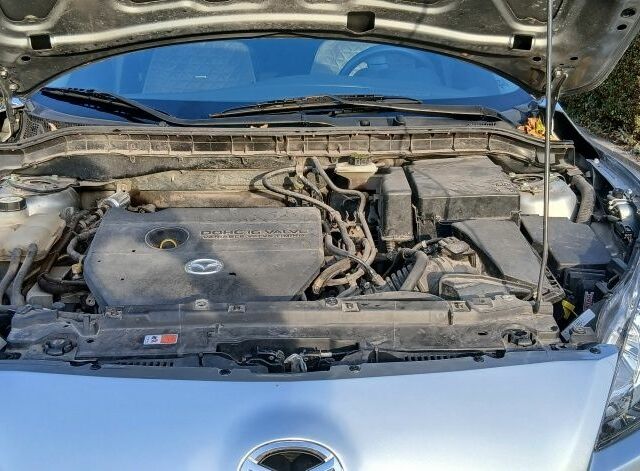 Серый Мазда 3, объемом двигателя 2 л и пробегом 225 тыс. км за 7200 $, фото 5 на Automoto.ua