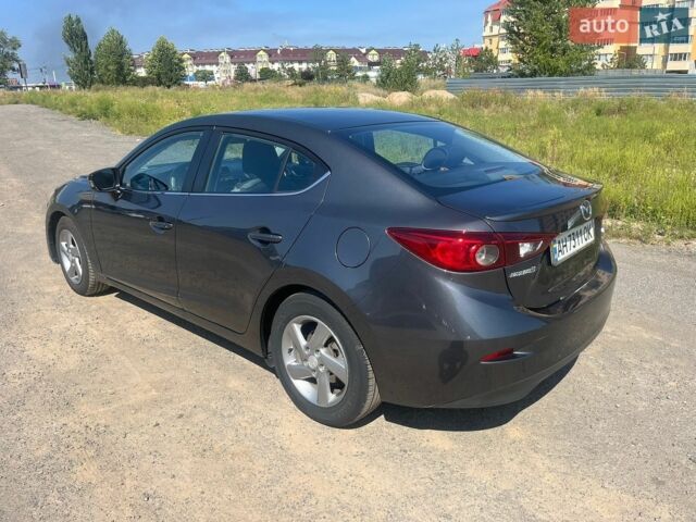 Серый Мазда 3, объемом двигателя 2 л и пробегом 200 тыс. км за 8500 $, фото 3 на Automoto.ua