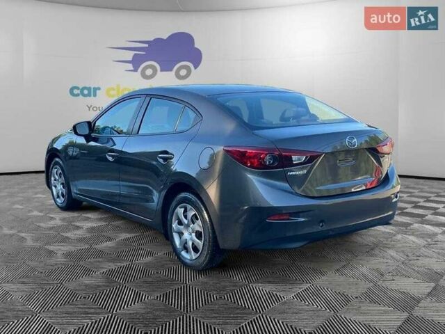 Сірий Мазда 3, об'ємом двигуна 2 л та пробігом 107 тис. км за 1900 $, фото 6 на Automoto.ua