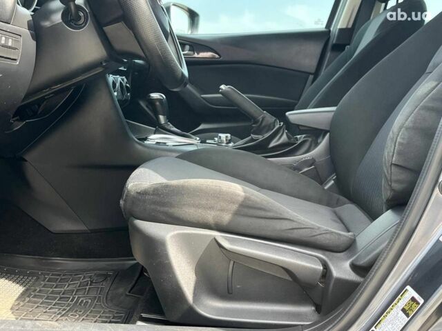 Серый Мазда 3, объемом двигателя 2 л и пробегом 111 тыс. км за 9980 $, фото 14 на Automoto.ua