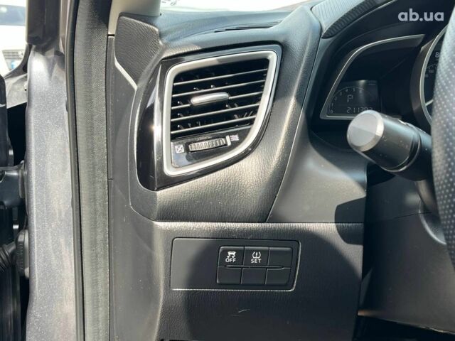 Серый Мазда 3, объемом двигателя 2 л и пробегом 111 тыс. км за 9980 $, фото 17 на Automoto.ua