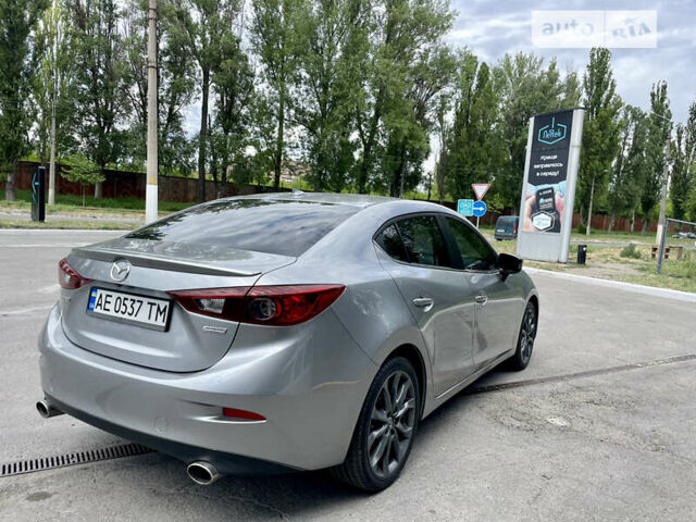 Серый Мазда 3, объемом двигателя 2.49 л и пробегом 99 тыс. км за 12000 $, фото 5 на Automoto.ua