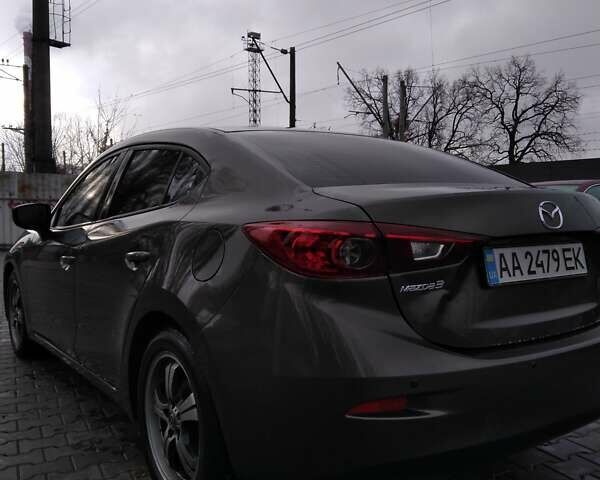 Серый Мазда 3, объемом двигателя 2 л и пробегом 208 тыс. км за 10200 $, фото 7 на Automoto.ua