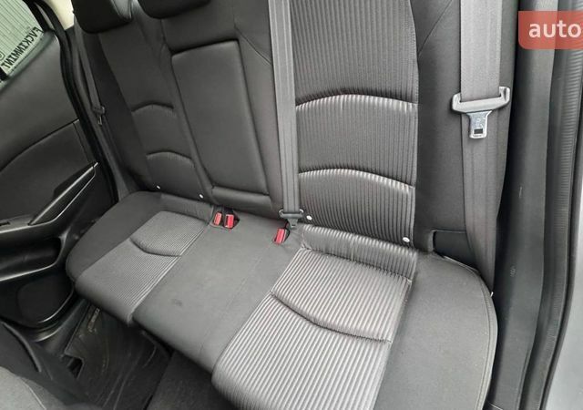 Серый Мазда 3, объемом двигателя 2 л и пробегом 165 тыс. км за 11400 $, фото 18 на Automoto.ua