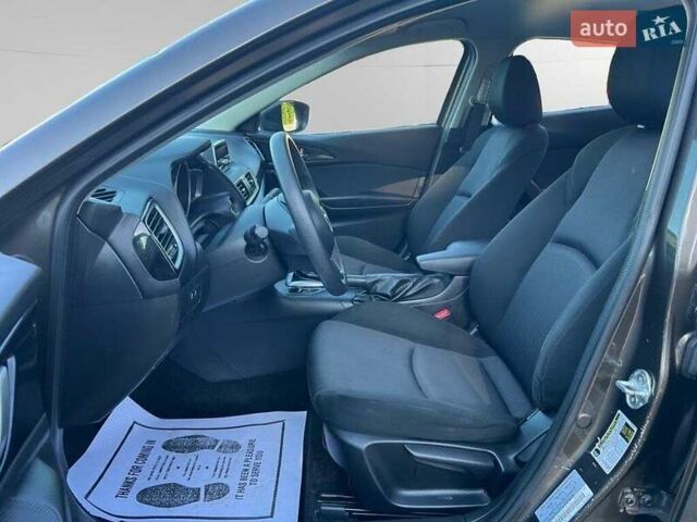 Сірий Мазда 3, об'ємом двигуна 2 л та пробігом 107 тис. км за 1900 $, фото 8 на Automoto.ua