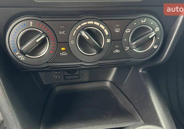 Серый Мазда 3, объемом двигателя 2 л и пробегом 165 тыс. км за 11400 $, фото 15 на Automoto.ua