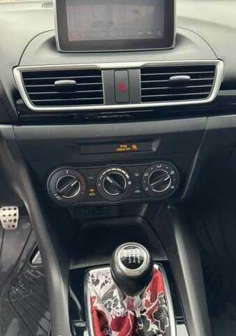 Серый Мазда 3, объемом двигателя 2 л и пробегом 165 тыс. км за 11400 $, фото 14 на Automoto.ua