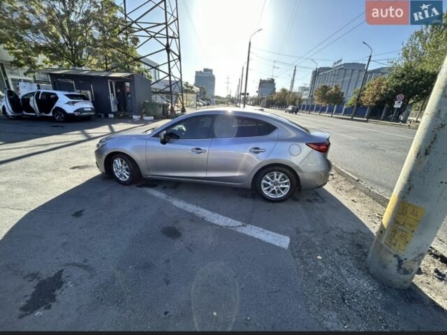 Серый Мазда 3, объемом двигателя 2 л и пробегом 140 тыс. км за 11500 $, фото 7 на Automoto.ua