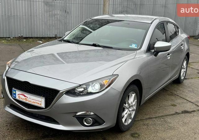 Серый Мазда 3, объемом двигателя 2 л и пробегом 165 тыс. км за 11400 $, фото 1 на Automoto.ua
