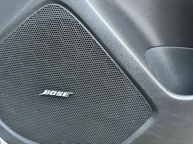 Серый Мазда 3, объемом двигателя 2 л и пробегом 140 тыс. км за 11500 $, фото 8 на Automoto.ua