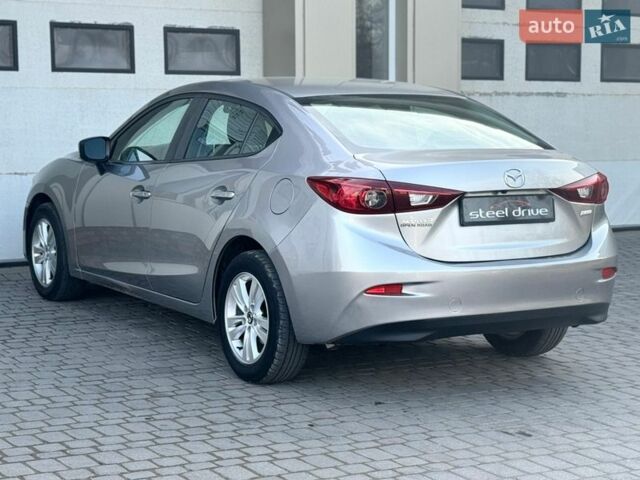 Серый Мазда 3, объемом двигателя 2 л и пробегом 198 тыс. км за 9799 $, фото 5 на Automoto.ua