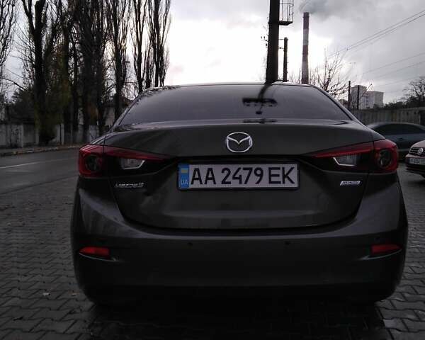 Серый Мазда 3, объемом двигателя 2 л и пробегом 208 тыс. км за 10200 $, фото 3 на Automoto.ua