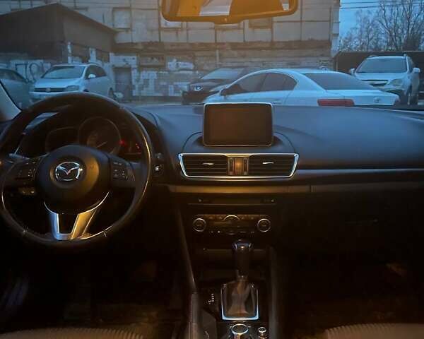 Серый Мазда 3, объемом двигателя 2 л и пробегом 54 тыс. км за 11000 $, фото 5 на Automoto.ua