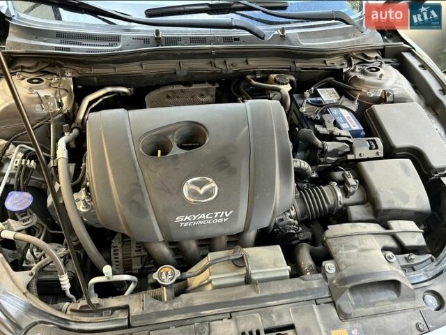 Серый Мазда 3, объемом двигателя 2 л и пробегом 147 тыс. км за 10700 $, фото 7 на Automoto.ua