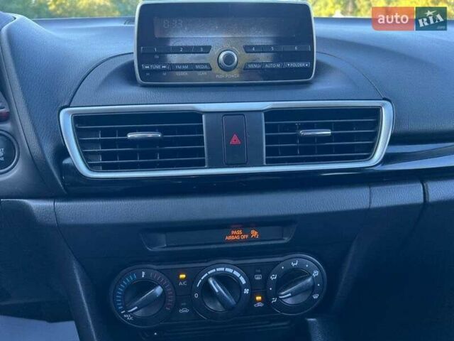 Сірий Мазда 3, об'ємом двигуна 2 л та пробігом 107 тис. км за 1900 $, фото 14 на Automoto.ua