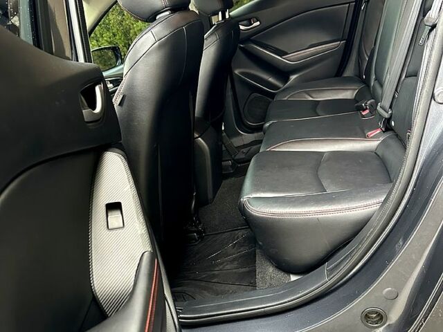 Мазда 3 2015 в Запорожье на Automoto.ua Серый Мазда 3, объемом двигателя 2 л и пробегом 108 тыс. км за 12000 $, фото 9 на Automoto.ua