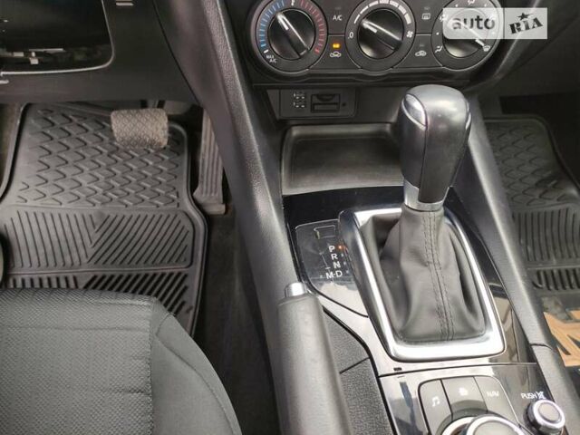 Серый Мазда 3, объемом двигателя 2 л и пробегом 150 тыс. км за 10600 $, фото 4 на Automoto.ua