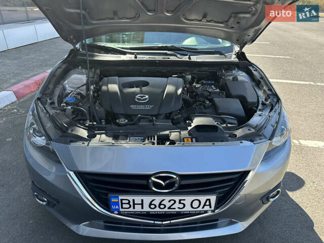 Серый Мазда 3, объемом двигателя 2 л и пробегом 210 тыс. км за 9999 $, фото 28 на Automoto.ua