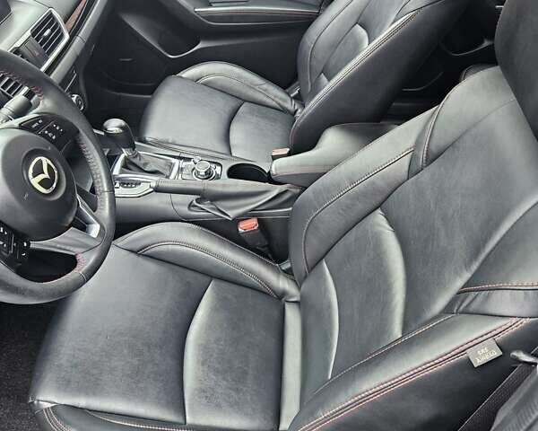 Мазда 3 2015 у Луцьку на Automoto.ua Сірий Мазда 3, об'ємом двигуна 2 л та пробігом 124 тис. км за 11700 $, фото 4 на Automoto.ua