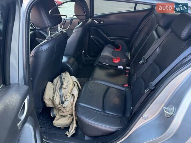 Серый Мазда 3, объемом двигателя 2 л и пробегом 213 тыс. км за 12500 $, фото 13 на Automoto.ua