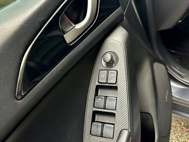 Мазда 3 2015 в Запорожье на Automoto.ua Серый Мазда 3, объемом двигателя 2 л и пробегом 108 тыс. км за 12000 $, фото 6 на Automoto.ua