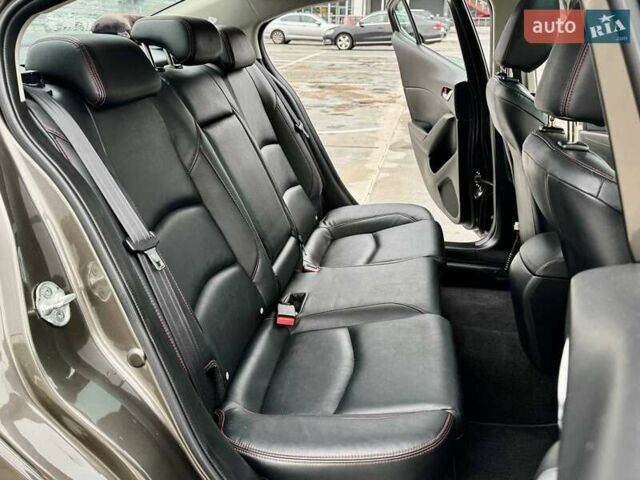 Сірий Мазда 3, об'ємом двигуна 2.5 л та пробігом 196 тис. км за 12400 $, фото 24 на Automoto.ua