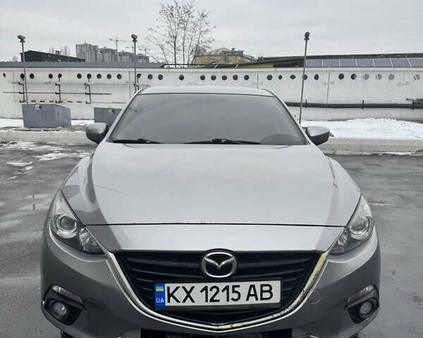 Серый Мазда 3, объемом двигателя 2 л и пробегом 184 тыс. км за 8800 $, фото 1 на Automoto.ua