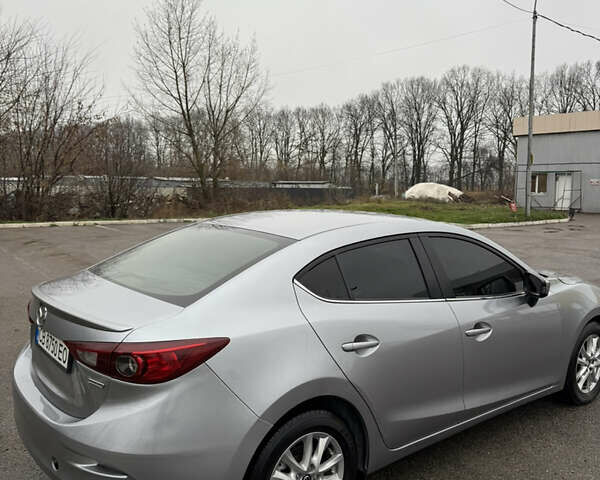 Сірий Мазда 3, об'ємом двигуна 2 л та пробігом 198 тис. км за 9200 $, фото 5 на Automoto.ua