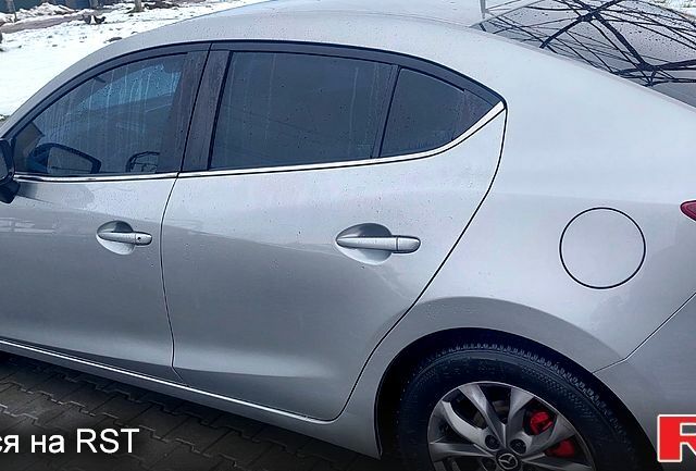 Серый Мазда 3, объемом двигателя 2 л и пробегом 181 тыс. км за 9500 $, фото 4 на Automoto.ua
