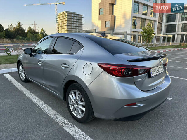 Серый Мазда 3, объемом двигателя 2 л и пробегом 210 тыс. км за 9999 $, фото 11 на Automoto.ua