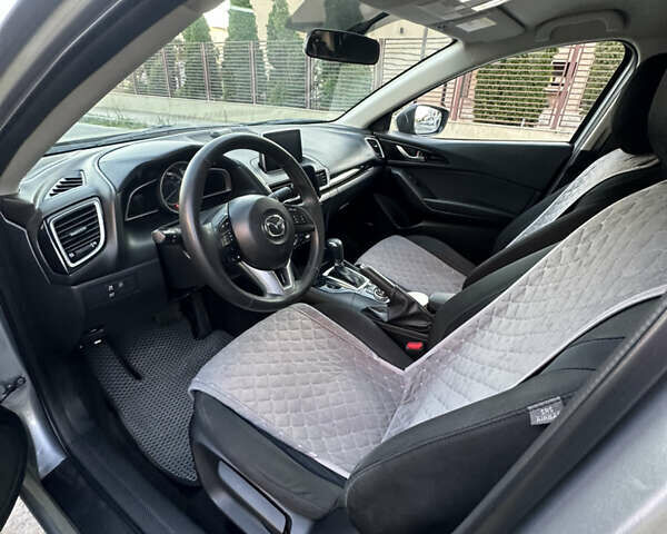 Серый Мазда 3, объемом двигателя 2 л и пробегом 210 тыс. км за 9999 $, фото 10 на Automoto.ua