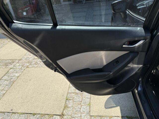 Серый Мазда 3, объемом двигателя 2 л и пробегом 194 тыс. км за 8500 $, фото 13 на Automoto.ua