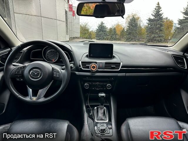 Мазда 3 2015 в Запорожье на Automoto.ua Серый Мазда 3, объемом двигателя 2 л и пробегом 108 тыс. км за 12000 $, фото 11 на Automoto.ua