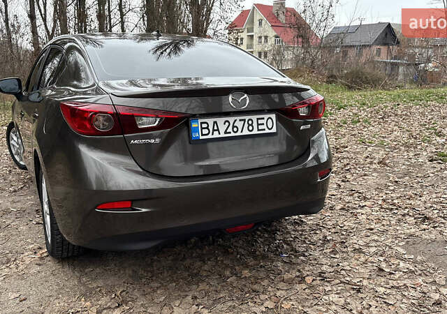 Серый Мазда 3, объемом двигателя 2 л и пробегом 104 тыс. км за 11300 $, фото 5 на Automoto.ua