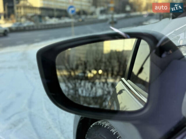 Сірий Мазда 3, об'ємом двигуна 2 л та пробігом 184 тис. км за 10500 $, фото 13 на Automoto.ua