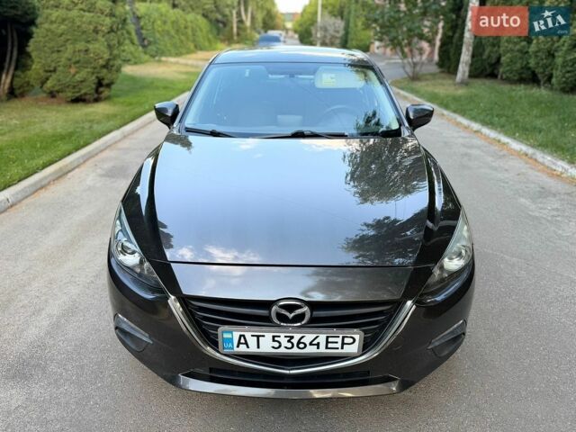 Серый Мазда 3, объемом двигателя 2 л и пробегом 158 тыс. км за 9900 $, фото 5 на Automoto.ua