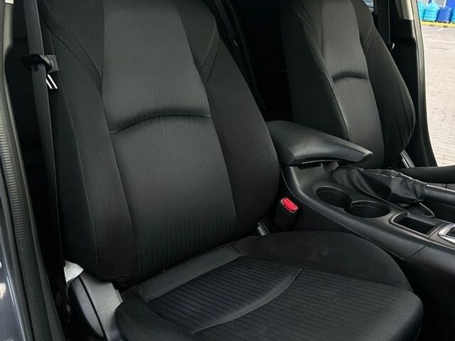 Серый Мазда 3, объемом двигателя 2 л и пробегом 230 тыс. км за 7850 $, фото 70 на Automoto.ua