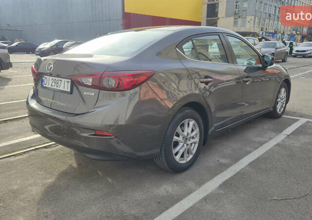 Серый Мазда 3, объемом двигателя 2 л и пробегом 171 тыс. км за 11800 $, фото 5 на Automoto.ua