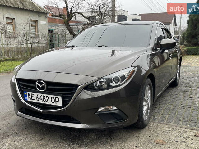 Серый Мазда 3, объемом двигателя 2 л и пробегом 134 тыс. км за 10700 $, фото 1 на Automoto.ua