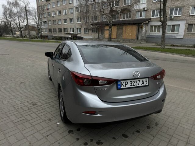 Серый Мазда 3, объемом двигателя 2 л и пробегом 183 тыс. км за 7800 $, фото 3 на Automoto.ua