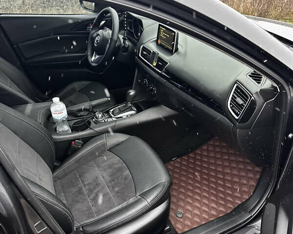 Серый Мазда 3, объемом двигателя 2 л и пробегом 151 тыс. км за 9999 $, фото 5 на Automoto.ua