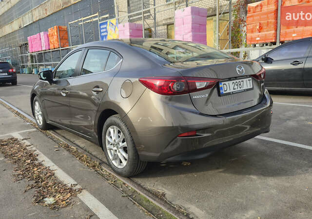 Серый Мазда 3, объемом двигателя 2 л и пробегом 171 тыс. км за 11800 $, фото 4 на Automoto.ua