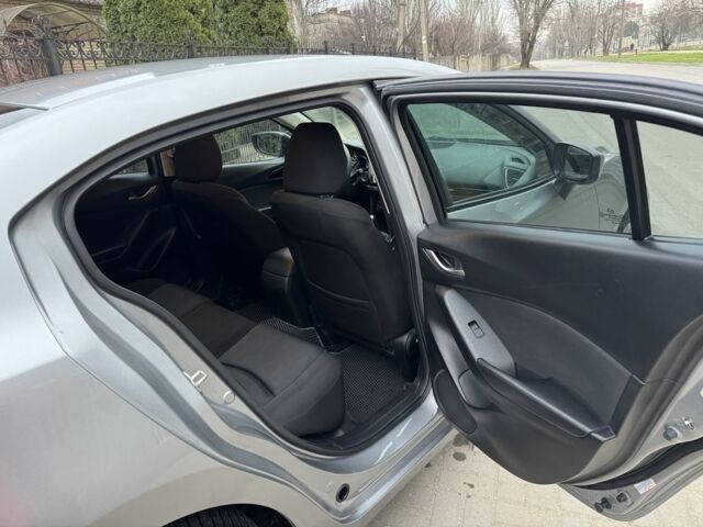 Серый Мазда 3, объемом двигателя 2 л и пробегом 183 тыс. км за 7800 $, фото 15 на Automoto.ua