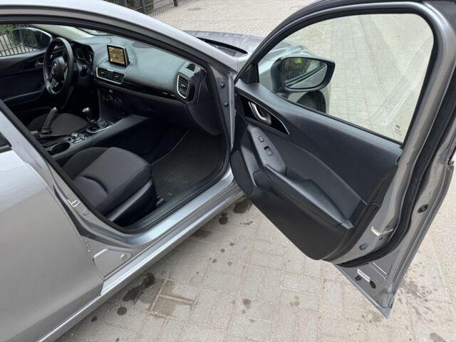 Серый Мазда 3, объемом двигателя 2 л и пробегом 183 тыс. км за 7800 $, фото 12 на Automoto.ua