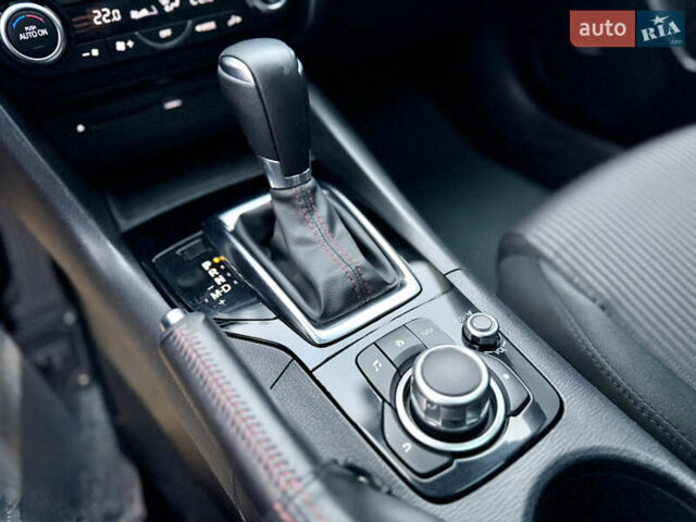 Серый Мазда 3, объемом двигателя 2 л и пробегом 148 тыс. км за 11999 $, фото 43 на Automoto.ua