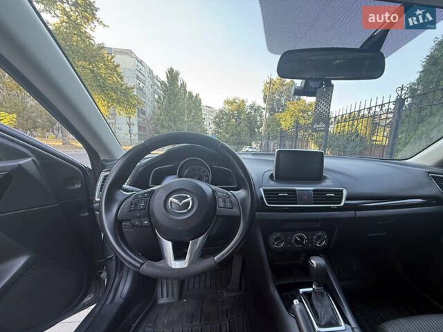 Серый Мазда 3, объемом двигателя 2 л и пробегом 186 тыс. км за 13000 $, фото 8 на Automoto.ua
