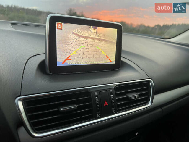 Серый Мазда 3, объемом двигателя 1.5 л и пробегом 96 тыс. км за 15900 $, фото 15 на Automoto.ua